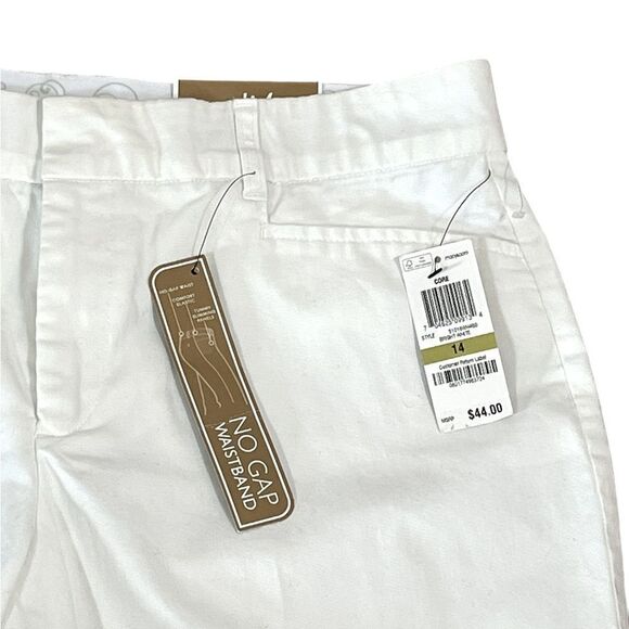 JM Collection White Bermuda Shorts, Size 14, NWT - Picture 5 of 11